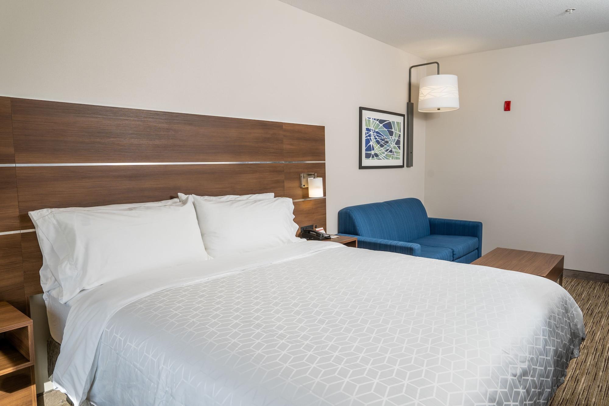 Holiday Inn Express & Suites - Lake Forest, An Ihg Hotel Exterior foto